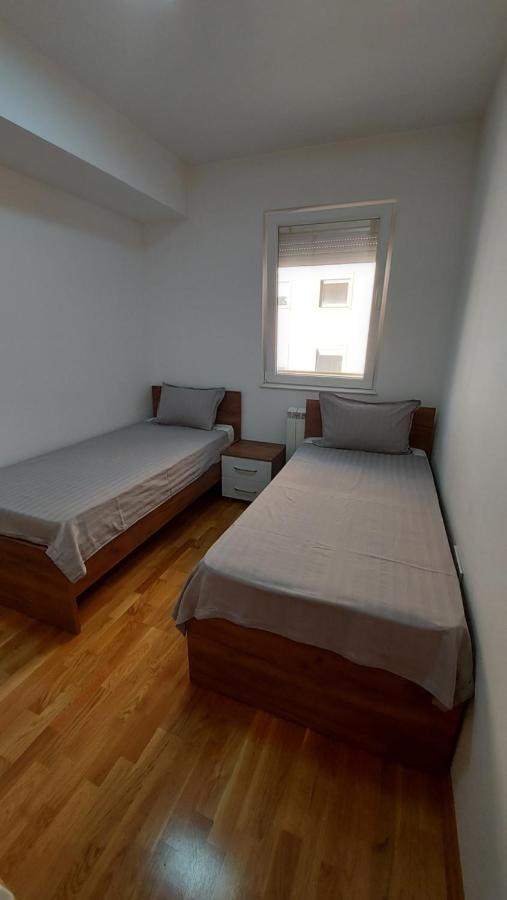 New Home In Skopje Eksteriør bilde